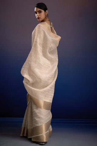 Indo Silk White Sarees Crafted With A Blend Of Linen And Silk Offer A Unique Combination Of Texture And Elegance