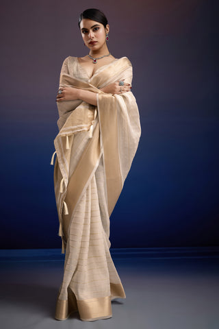 Indo Silk White Sarees Crafted With A Blend Of Linen And Silk Offer A Unique Combination Of Texture And Elegance