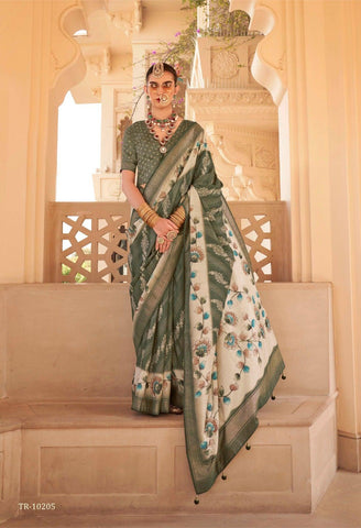 Cotton Silk Saree In Green Color