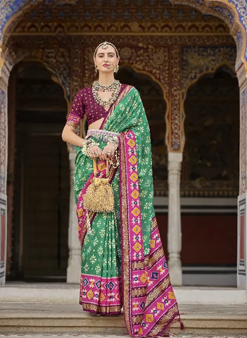 Graceful Green and Pink Bridal Saree in Polyester Viscose Silk – Ideal for Royal Celebrations