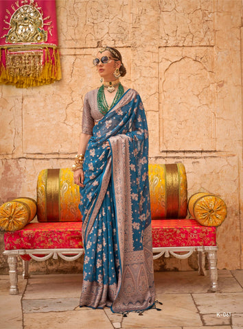 Luxurious Georgette Saree with Butta Border & Ultra-Soft Finish