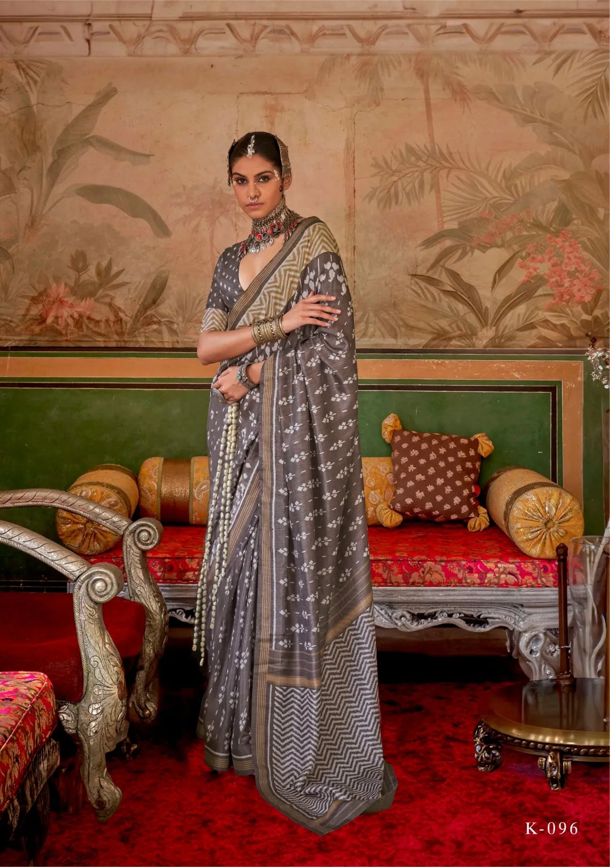 Grey Silk Saree with Delicate White Floral and Geometric Patterns - Perfect for Festive Occasions