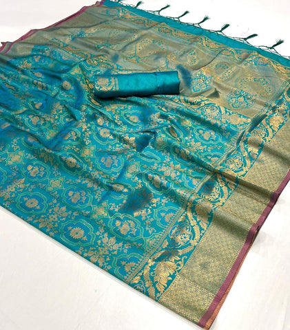 Banarasi Handloom Saree In Sea Green